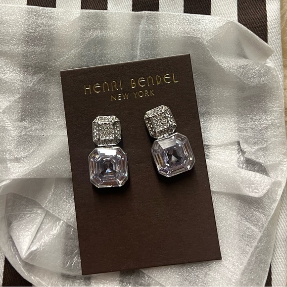 NWT Henri Bendel Silver and Clear Crystal Asscher cut stud earrings GLAMOROUS